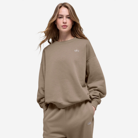 ALO YOGA ACCOLADE CREW NECK PULLOVER GRAVEL