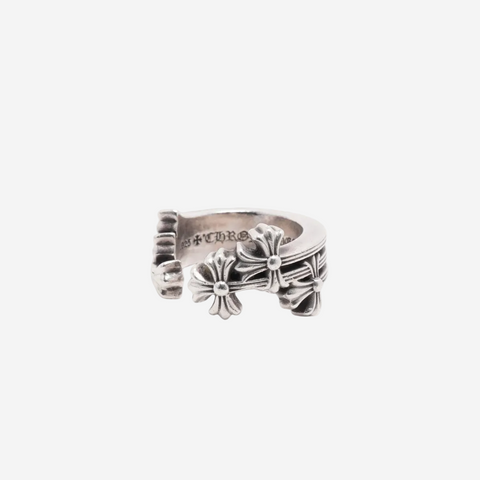 CHROME HEARTS Triple Cross Curve Ring