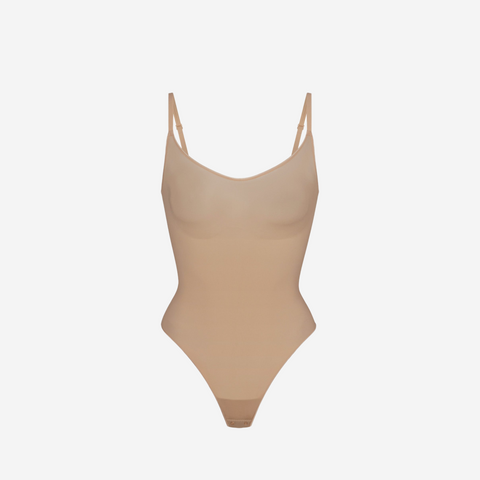 SKIMS EVERYDAY SCULPT BODYSUIT CLAY