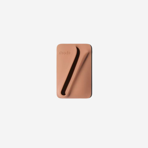 rhode snap-on lip case colada