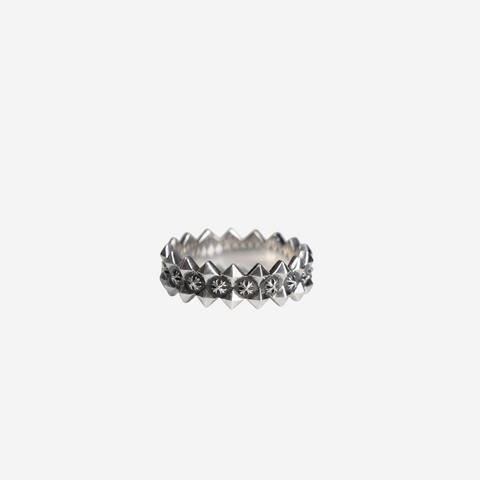 CHROME HEARTS DOUBLE PYRAMID PLUS RING