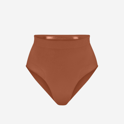 SKIMS SEAMLESS SCULPT MID WAIST BRIEF BRONZE