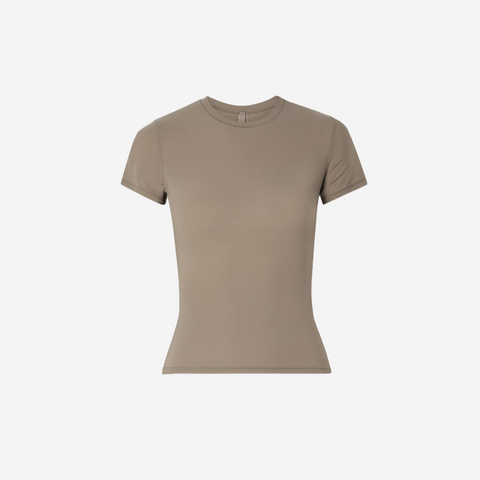 SKIMS Fits Everybody T-shirt truffle